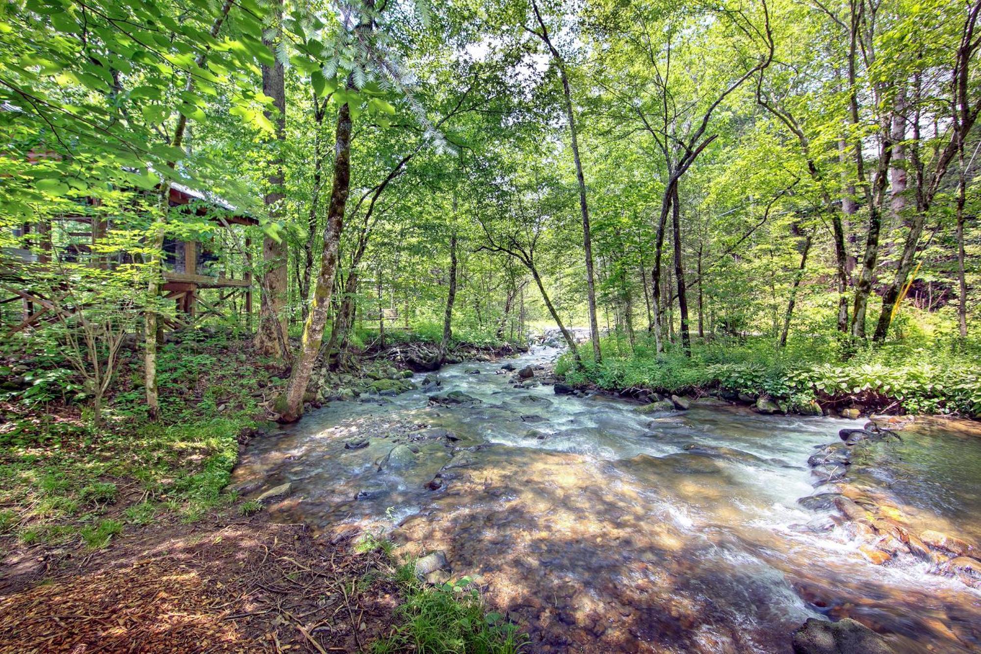 Creeksong Holiday Home Gatlinburg Exterior photo